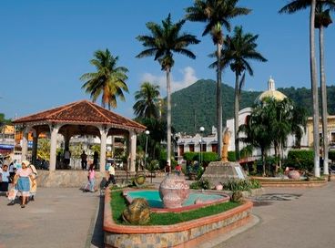 Plaza Jardín Juárez